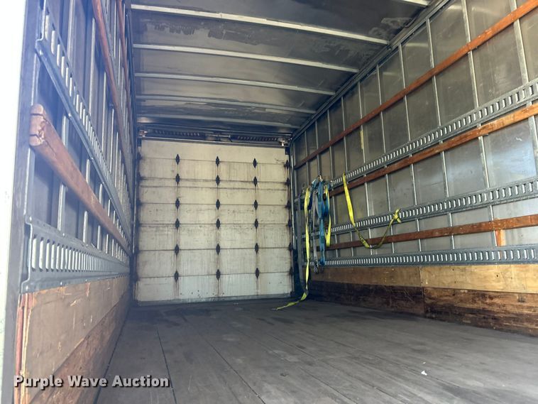 image for item YA1118 2018 International 4300 box truck