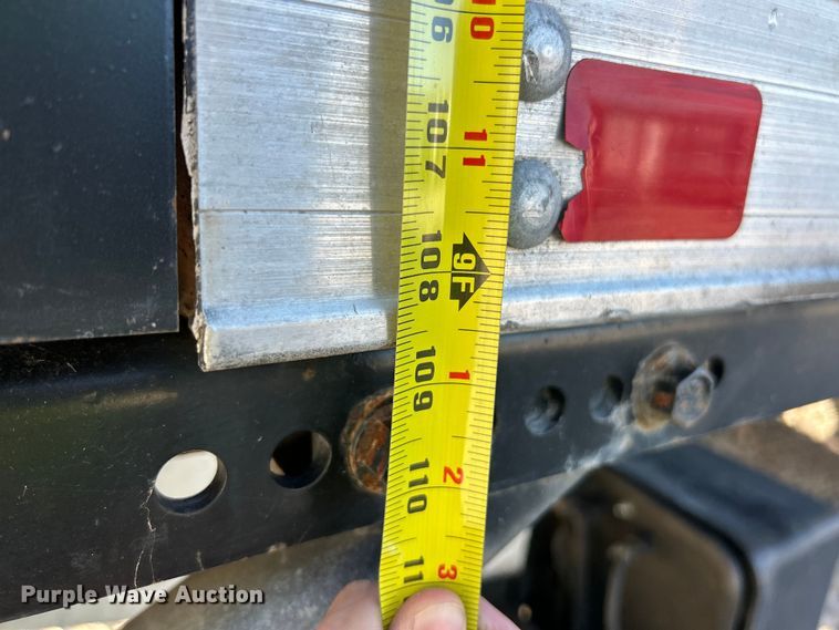 image for item YA1118 2018 International 4300 box truck