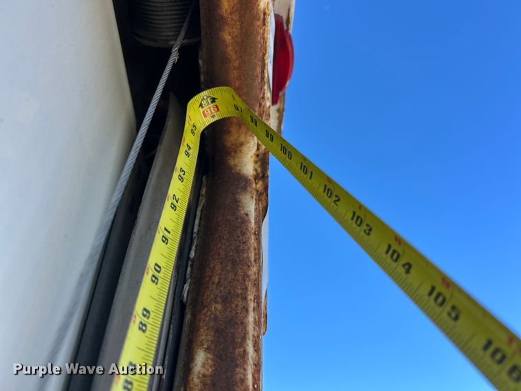 image for item YA1118 2018 International 4300 box truck