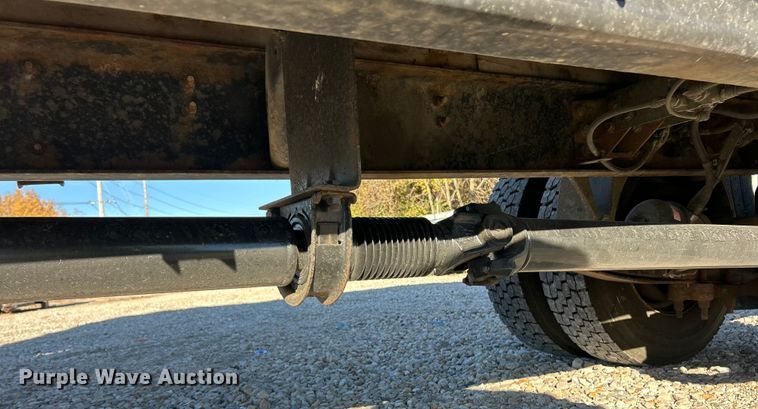 image for item YA1118 2018 International 4300 box truck