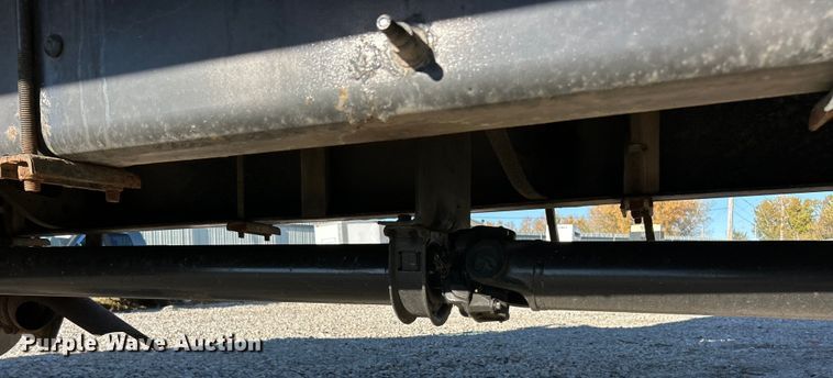 image for item YA1118 2018 International 4300 box truck