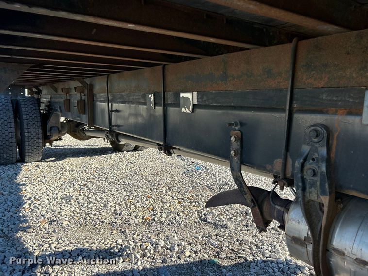 image for item YA1118 2018 International 4300 box truck