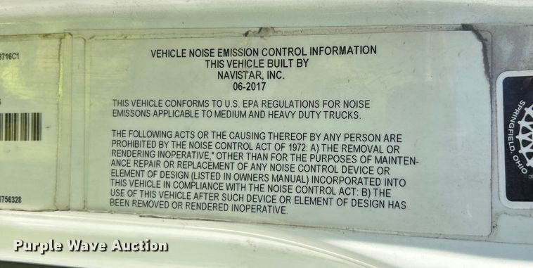 image for item YA1118 2018 International 4300 box truck