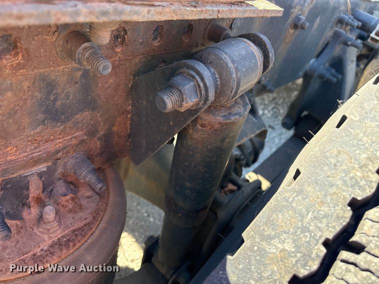 image for item YA1150 2016 Freightliner Cascadia semi truck