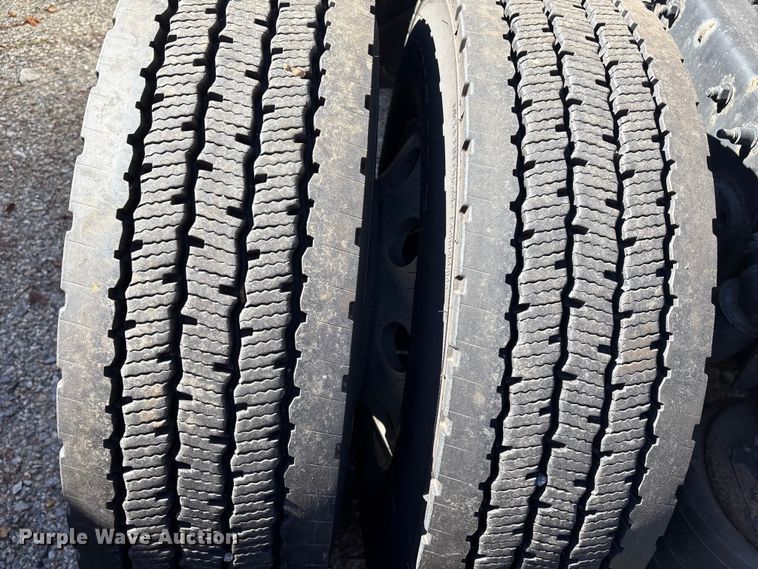 image for item YA1150 2016 Freightliner Cascadia semi truck