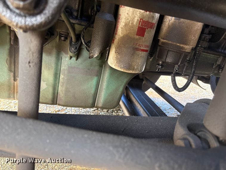 image for item YA1156 2020 Volvo VNL semi truck