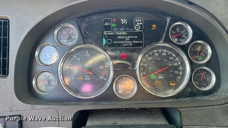 image for item YA1169 2017 Kenworth T680 semi truck