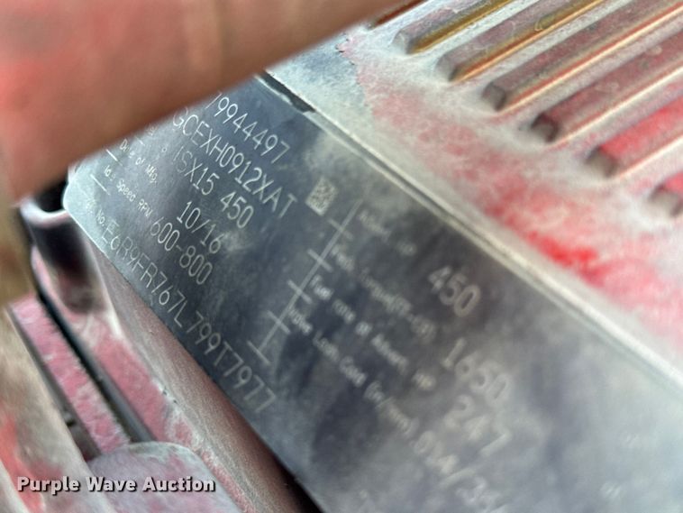 image for item YA1169 2017 Kenworth T680 semi truck