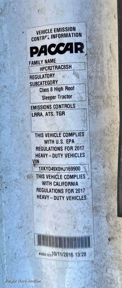 image for item YA1169 2017 Kenworth T680 semi truck