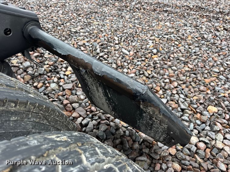 image for item YA1173 2021 Volvo VNL semi truck