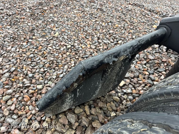 image for item YA1173 2021 Volvo VNL semi truck