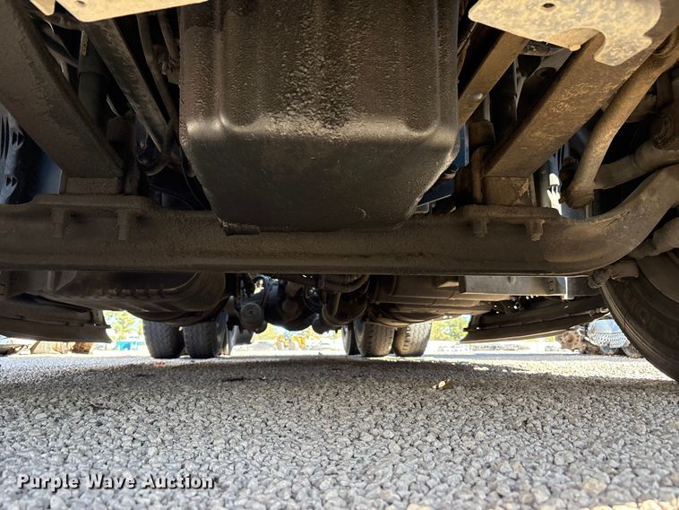 image for item YA1175 2016 Freightliner Cascadia semi truck