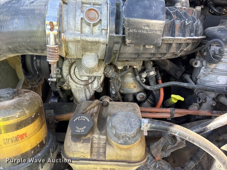 image for item YA1175 2016 Freightliner Cascadia semi truck