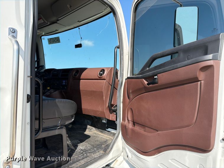 image for item YA1191 2023 Hino L7 Crew Cab rollback truck