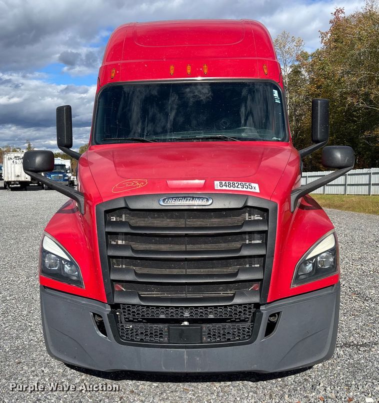CAMIóN 2020 FREIGHTLINER