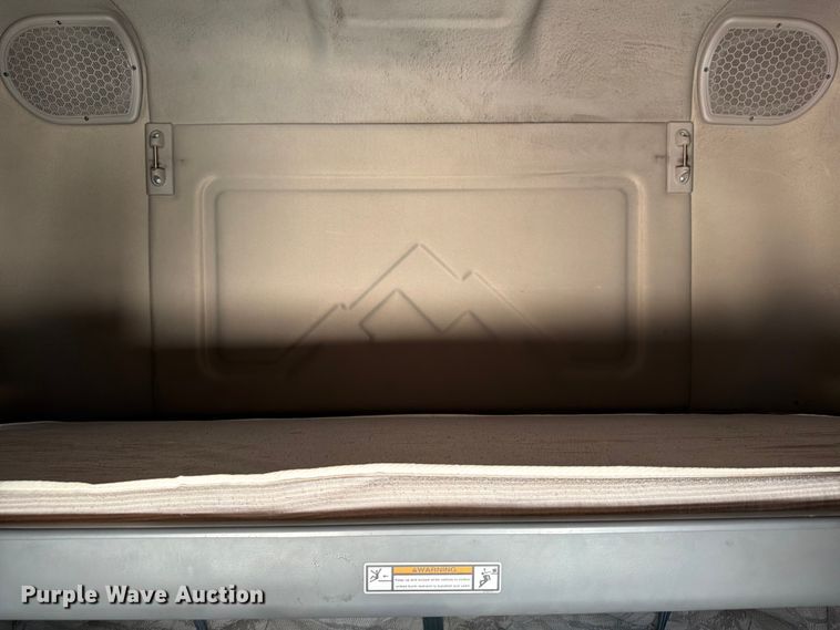 image for item YA1227 2016 Freightliner Cascadia semi truck