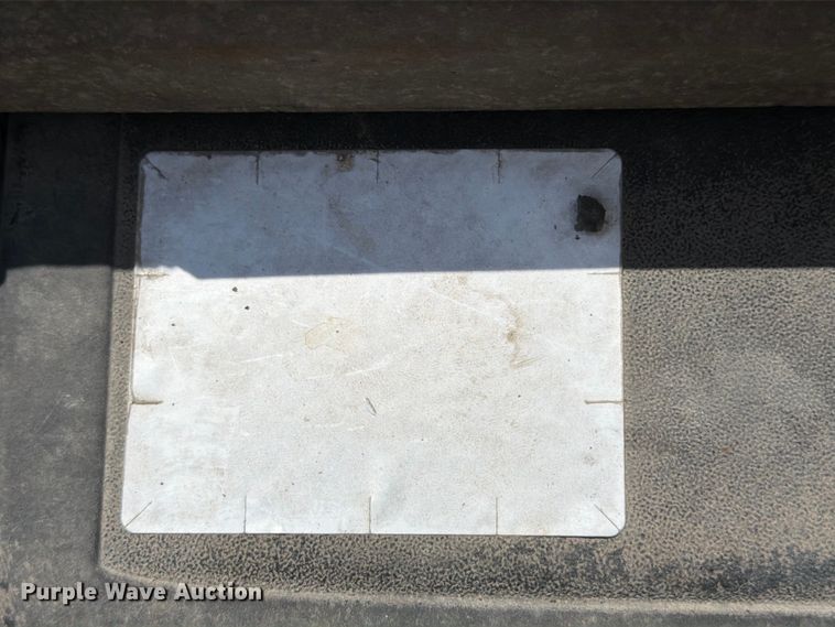 image for item YA1227 2016 Freightliner Cascadia semi truck