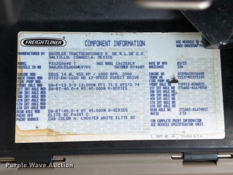 image for item YA1227 2016 Freightliner Cascadia semi truck