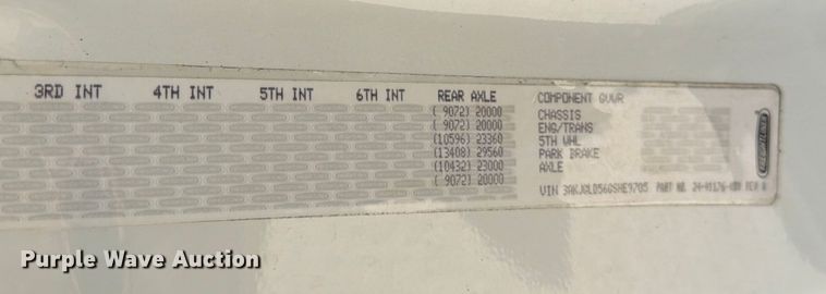 image for item YA1227 2016 Freightliner Cascadia semi truck