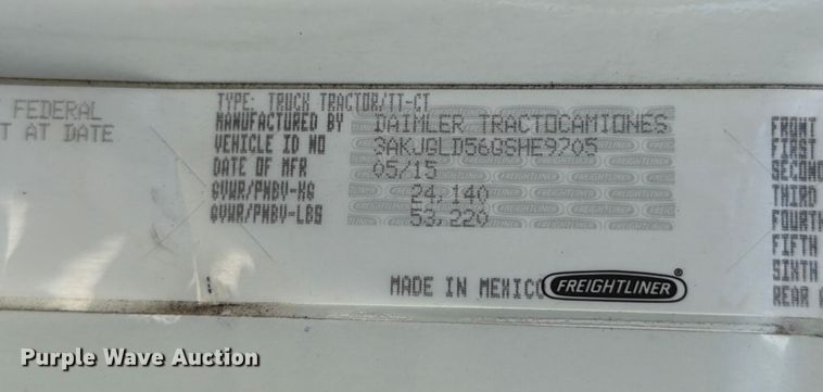 image for item YA1227 2016 Freightliner Cascadia semi truck