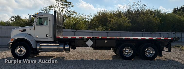 image for item YA1239 2023 Peterbilt 348 flatbed truck