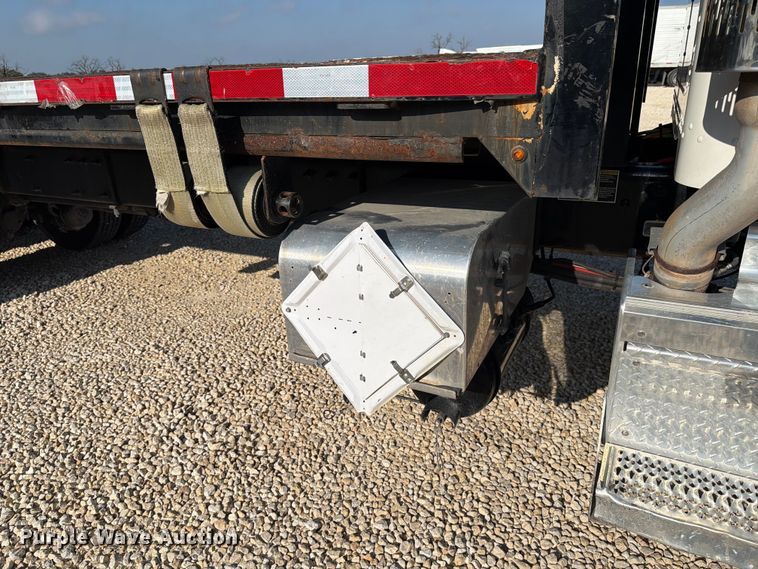 image for item YA1239 2023 Peterbilt 348 flatbed truck