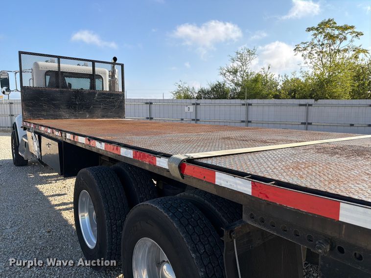 image for item YA1239 2023 Peterbilt 348 flatbed truck
