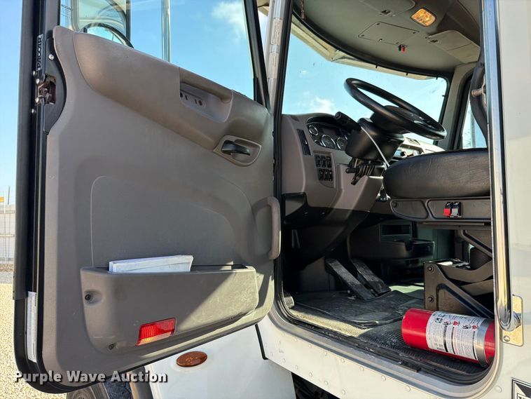 image for item YA1239 2023 Peterbilt 348 flatbed truck