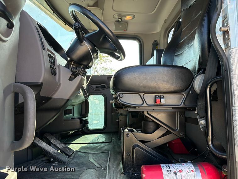 image for item YA1239 2023 Peterbilt 348 flatbed truck