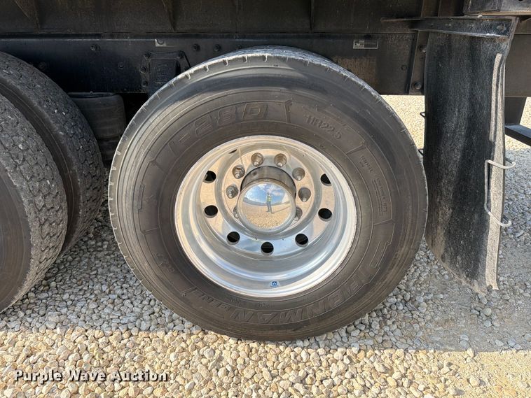 image for item YA1239 2023 Peterbilt 348 flatbed truck