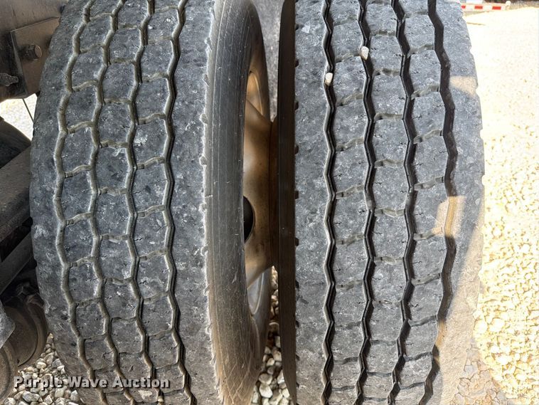 image for item YA1239 2023 Peterbilt 348 flatbed truck