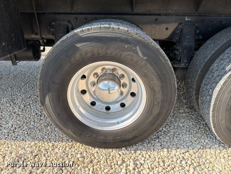 image for item YA1239 2023 Peterbilt 348 flatbed truck