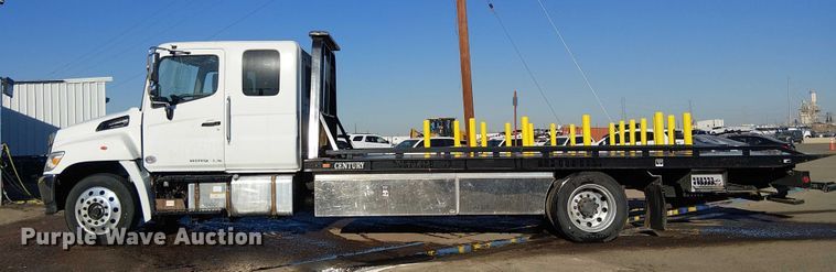 image for item YA1266 2022 Hino 258/268 Crew Cab rollback truck