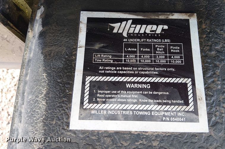 image for item YA1266 2022 Hino 258/268 Crew Cab rollback truck