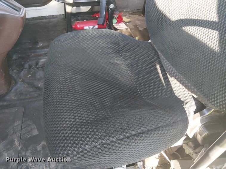 image for item YA1266 2022 Hino 258/268 Crew Cab rollback truck