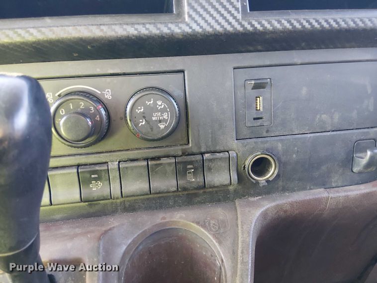 image for item YA1266 2022 Hino 258/268 Crew Cab rollback truck