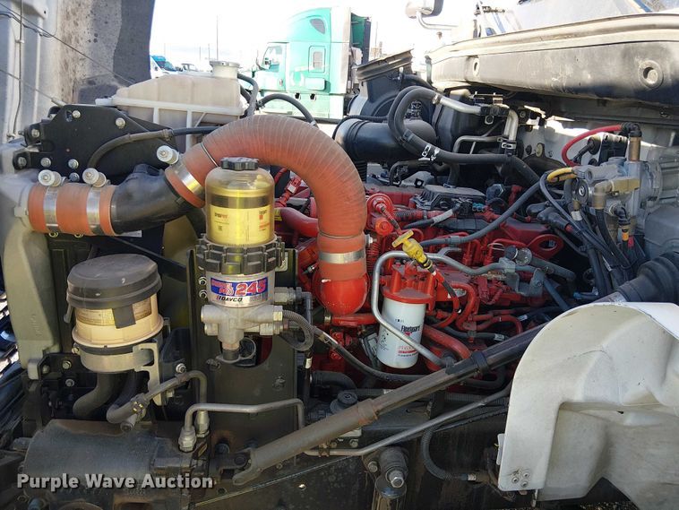 image for item YA1266 2022 Hino 258/268 Crew Cab rollback truck