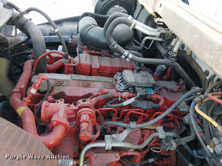 image for item YA1266 2022 Hino 258/268 Crew Cab rollback truck