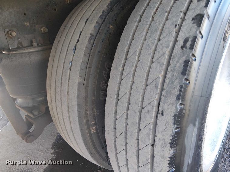 image for item YA1266 2022 Hino 258/268 Crew Cab rollback truck