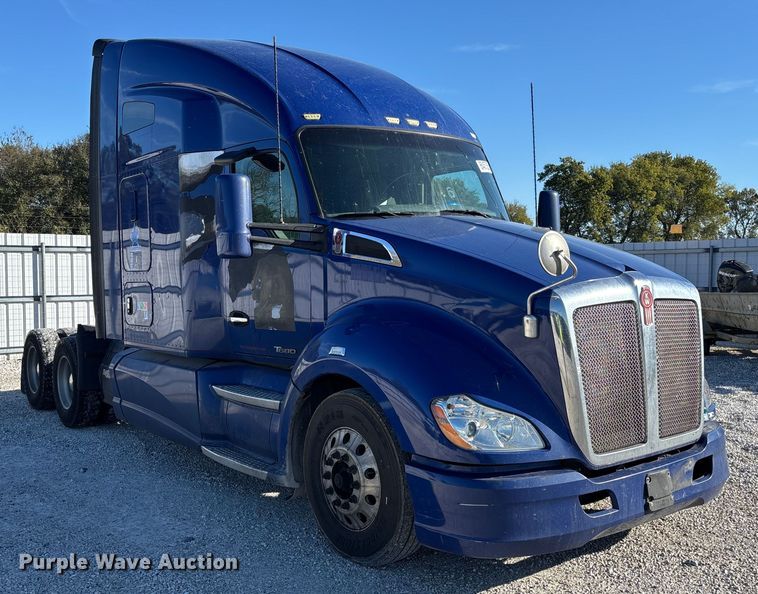 CAMIóN CAMAROTE 2015 KENWORTH