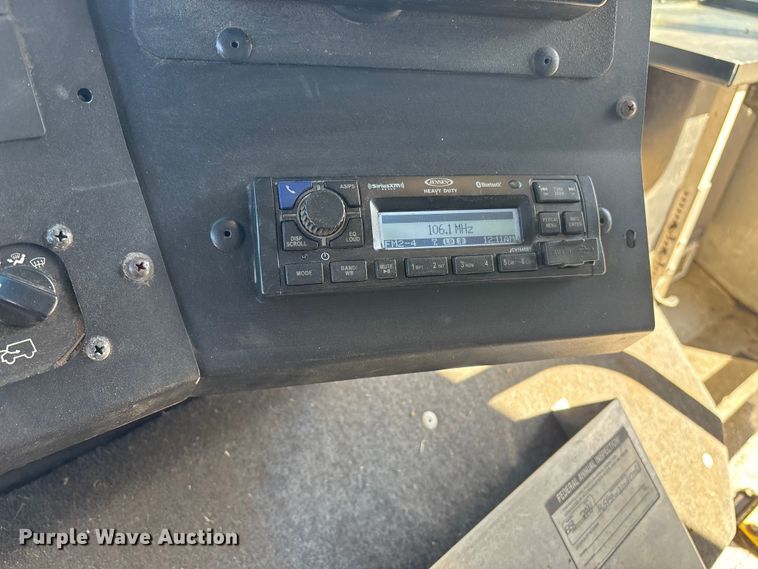 image for item YA1303 2020 Ford F59 delivery truck