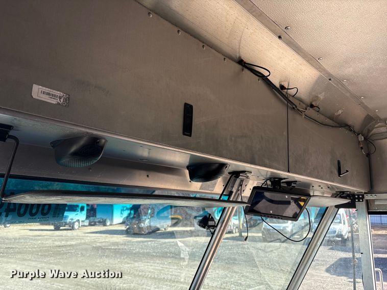 image for item YA1303 2020 Ford F59 delivery truck