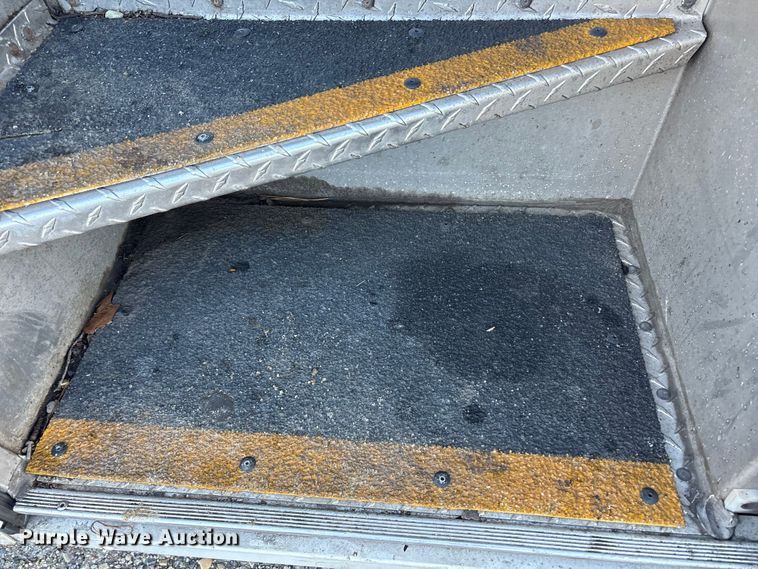 image for item YA1303 2020 Ford F59 delivery truck