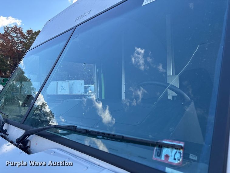 image for item YA1303 2020 Ford F59 delivery truck