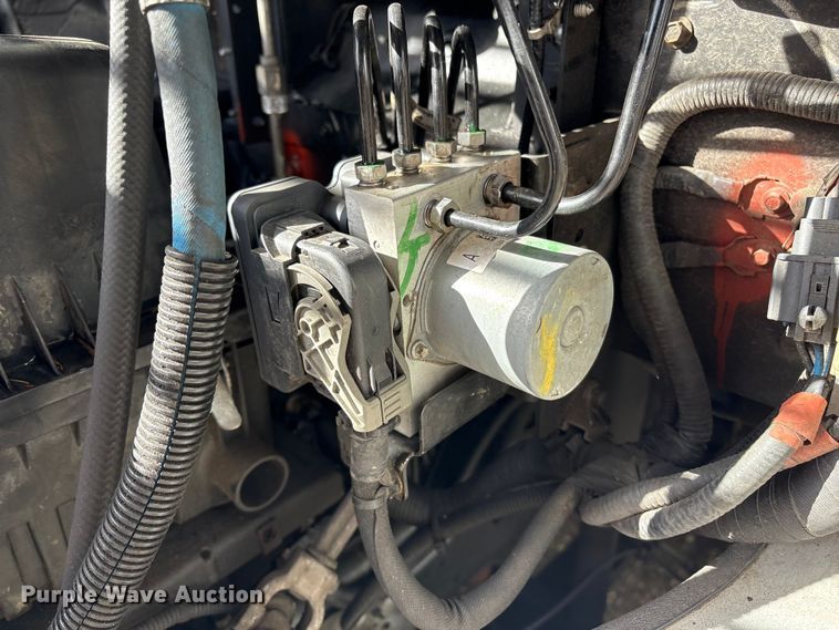 image for item YA1303 2020 Ford F59 delivery truck