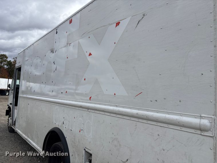 image for item YA1303 2020 Ford F59 delivery truck