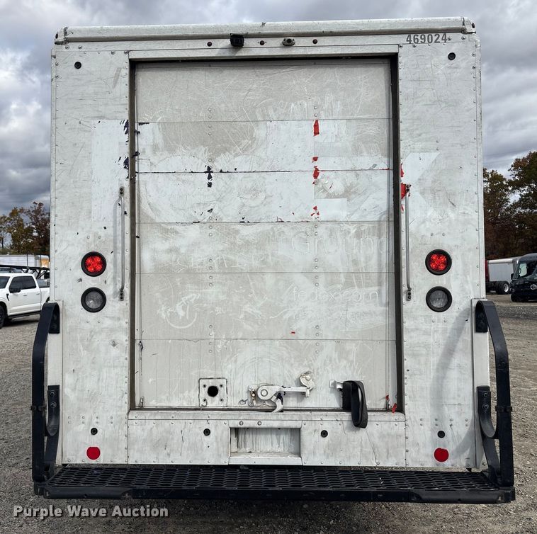 image for item YA1303 2020 Ford F59 delivery truck