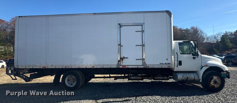 image for item YA1341 2016 International 4300 box truck