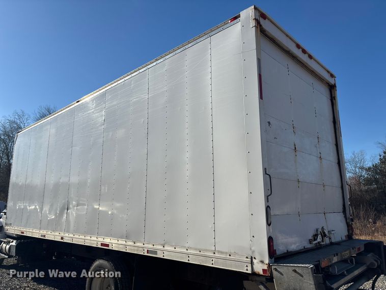 image for item YA1341 2016 International 4300 box truck