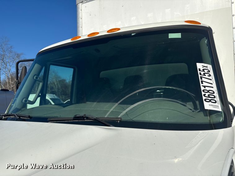 image for item YA1341 2016 International 4300 box truck